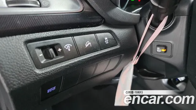 Hyundai DM 2014 thumb 8