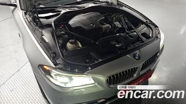 BMW 5 серии 2014 thumb 10
