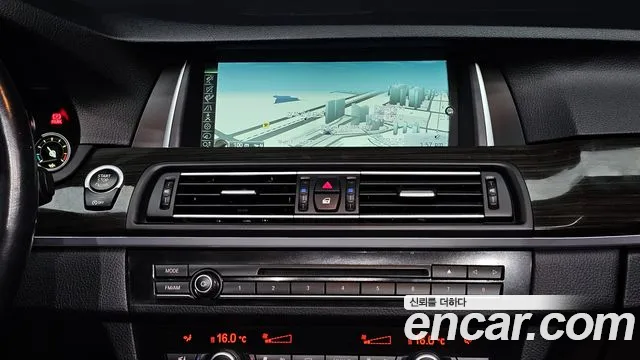 BMW 5 серии 2014 thumb 9