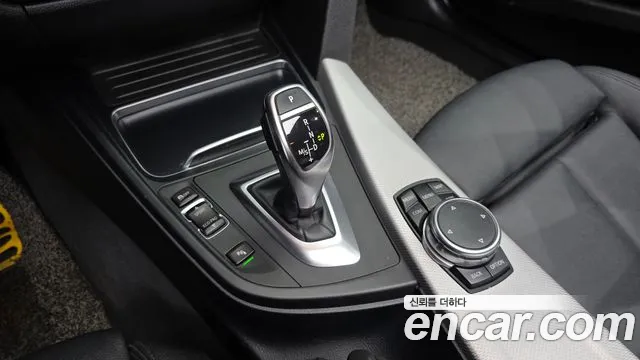 BMW 3 серии 2017 thumb 12