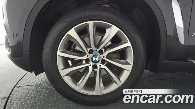 BMW X6 2016 thumb 11