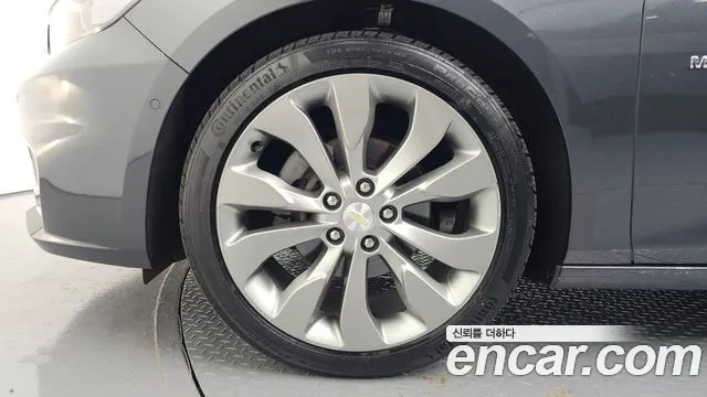 Chevrolet Malibu 2017 thumb 10