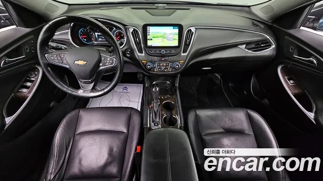 Chevrolet Malibu 2017 thumb 2