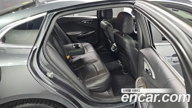 Chevrolet Malibu 2017 thumb 5