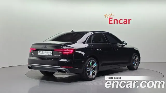 Audi A4 2019 thumb 7