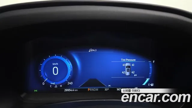 Ford Explorer 2021 thumb 9