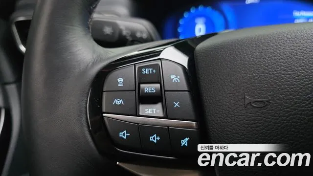 Ford Explorer 2021 thumb 10