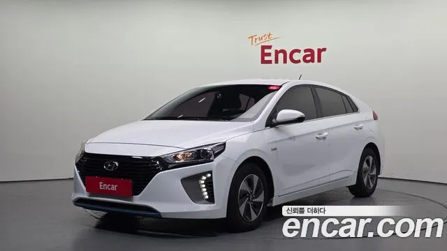Hyundai Ioniq Hybrid 2019 thumb 11