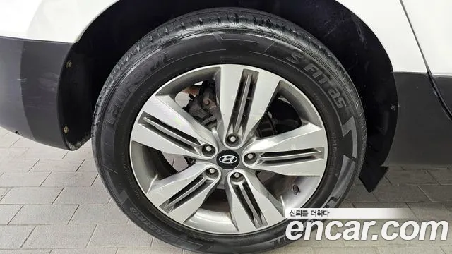 Hyundai Tucson 2014 thumb 10