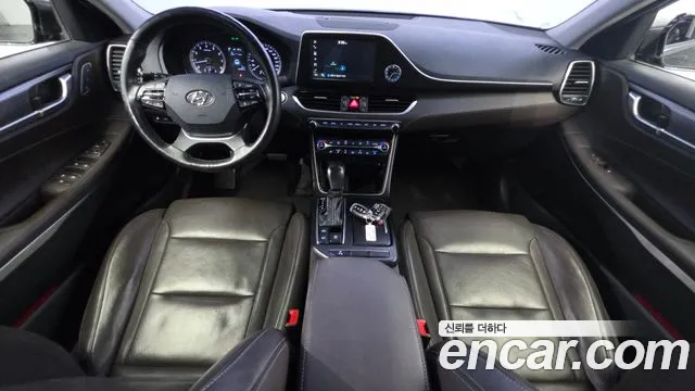 Hyundai Grandeur 2017 thumb 9