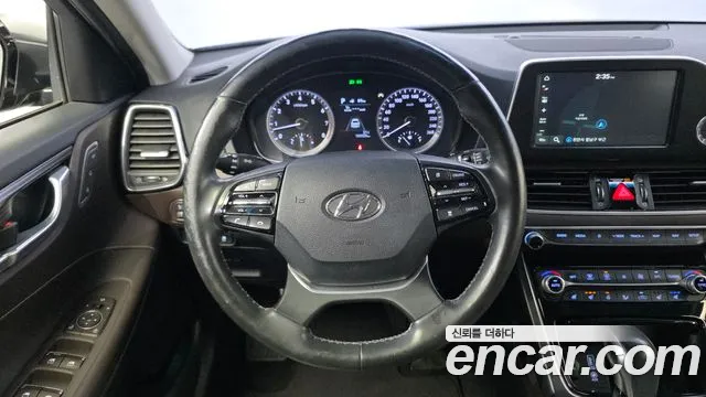 Hyundai Grandeur 2017 thumb 4