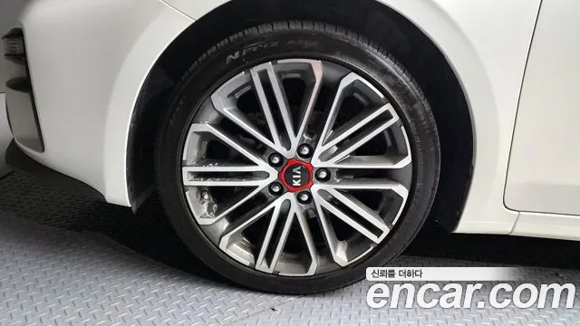 Kia K3 2019 thumb 9