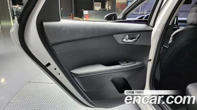 Kia K3 2019 thumb 5