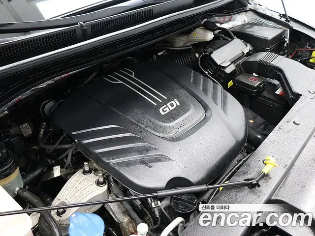 Kia Carnival 2015 thumb 12