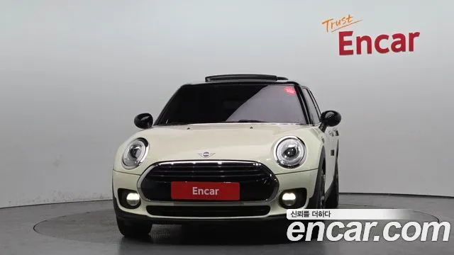 Mini Cooper Clubman 2018 thumb 4