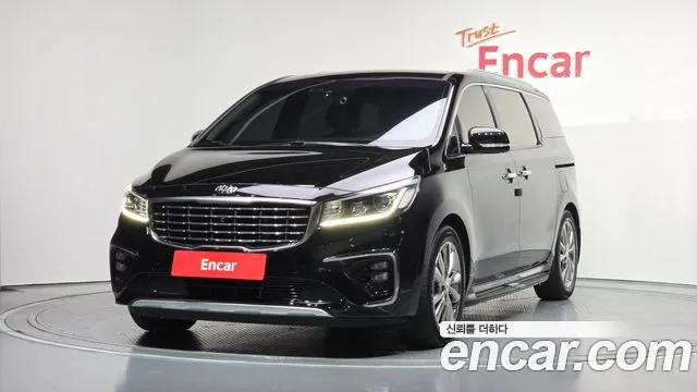Kia Carnival 2019 thumb 11