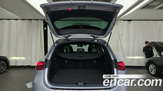 Mercedes-Benz GLC 2023 thumb 8