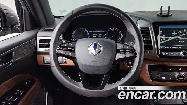 KGM Rexton 2019 thumb 5