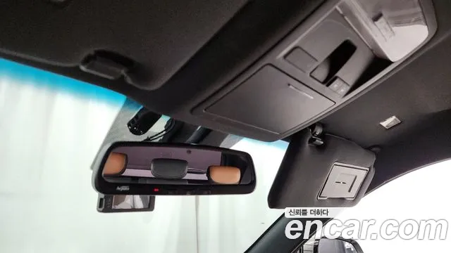 KGM Rexton 2019 thumb 6