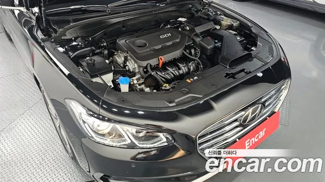 Hyundai Grandeur 2017 thumb 5