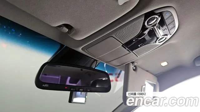 Hyundai Grandeur 2017 thumb 10