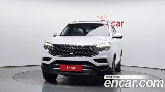 KGM Rexton 2019 thumb 9