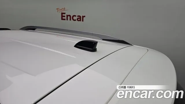 KGM Rexton 2019 thumb 10