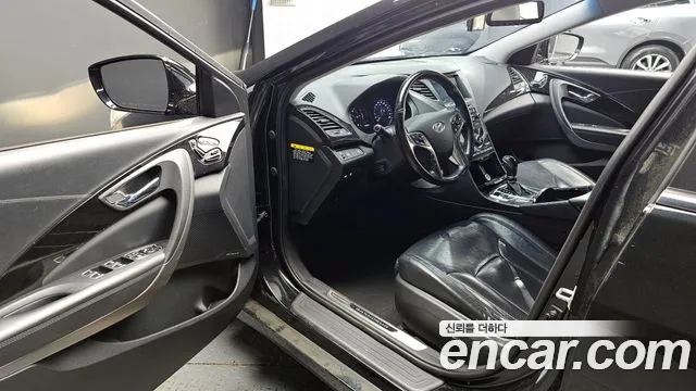 Hyundai Grandeur 2014 thumb 3