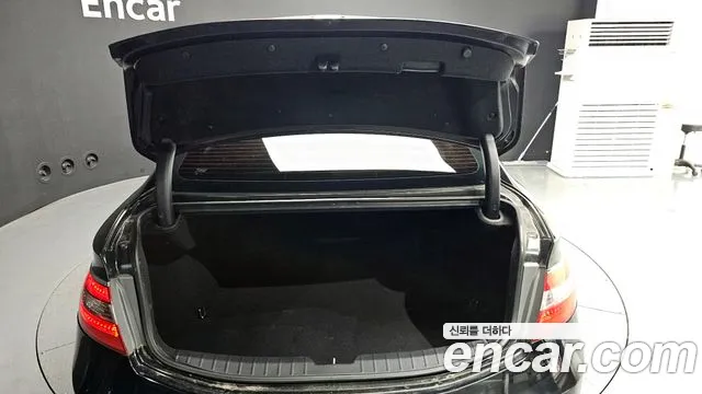 Hyundai Grandeur 2014 thumb 2