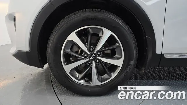 Kia Sorento 2018 thumb 2