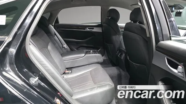 Hyundai Genesis 2014 thumb 4