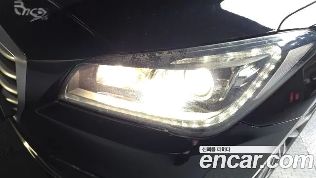 Hyundai Genesis 2014 thumb 2
