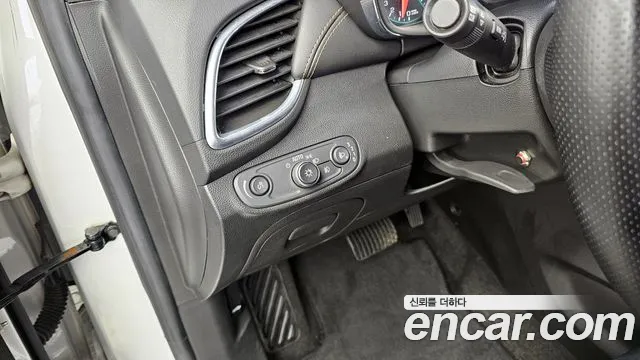 Chevrolet Trax 2018 thumb 3