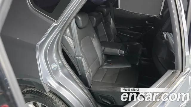 Hyundai Санта Фе 2014 thumb 12