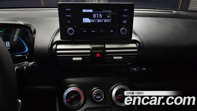 Hyundai Casper 2023 thumb 4