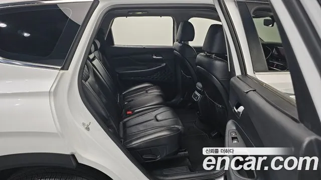 Hyundai Santa Fe 2020 thumb 3