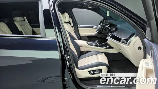 BMW X7 2019 thumb 4