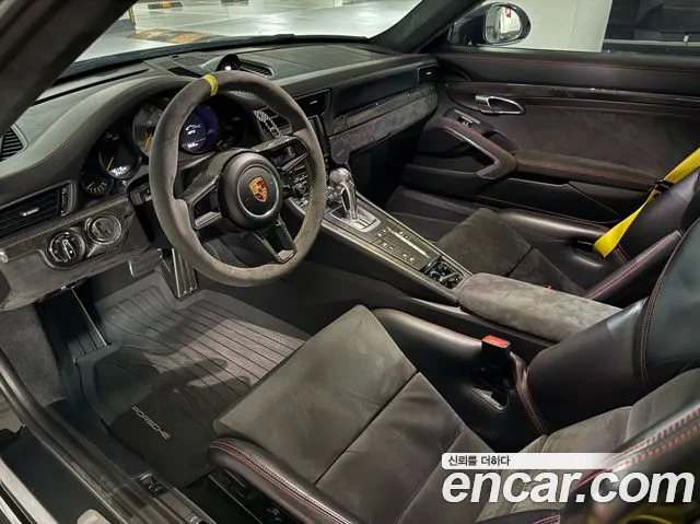 Porsche 911 2016 thumb 9