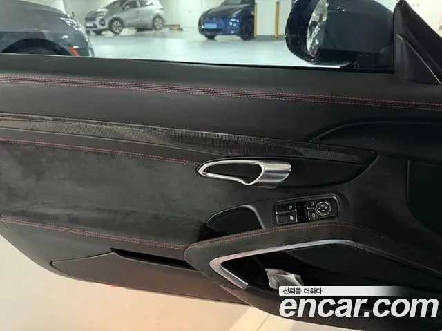 Porsche 911 2016 thumb 7