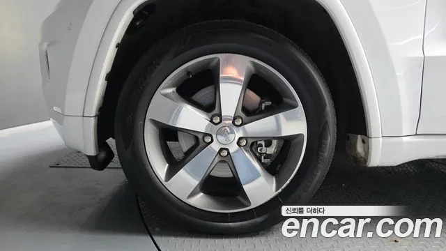 Jeep Grand Cherokee 2015 thumb 3