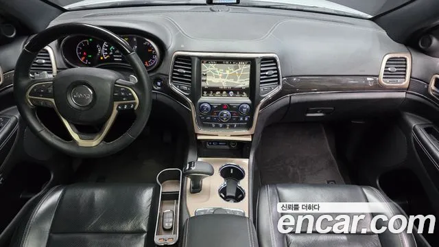 Jeep Grand Cherokee 2015 thumb 9