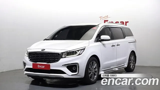 Kia Carnival 2019 thumb 4