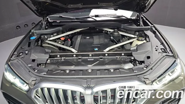 BMW X6 2021 thumb 11