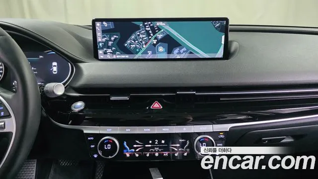 Genesis G80 2020 thumb 12