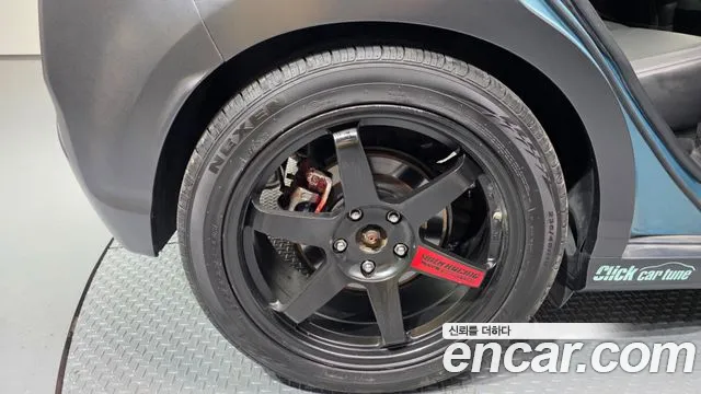 Hyundai Kona 2017 thumb 10