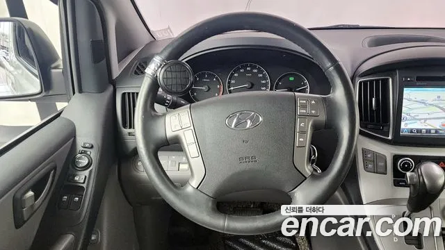 Hyundai Staria 2018 thumb 12