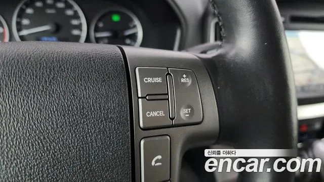 Hyundai Staria 2018 thumb 2