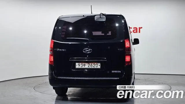 Hyundai Staria 2017 thumb 6