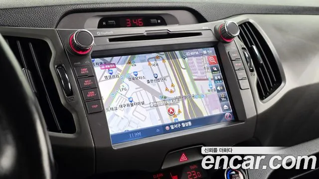 Kia Sportage 2013 thumb 10
