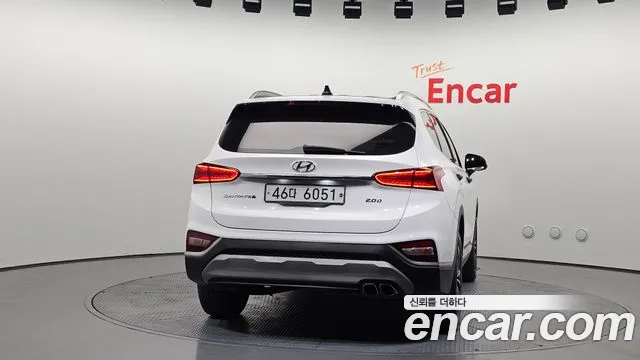 Hyundai Santa Fe 2018 thumb 5